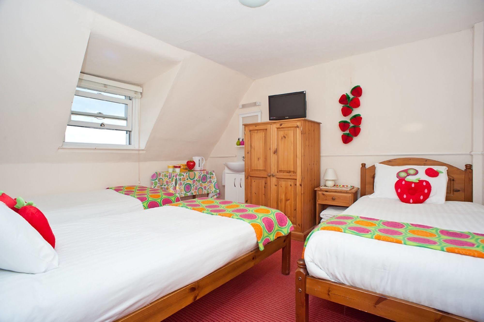 Strawberry Fields Hotel Hove Buitenkant foto